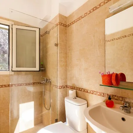 Dimitris Villa