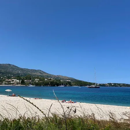 Dimitris Βίλα Κασσιόπη